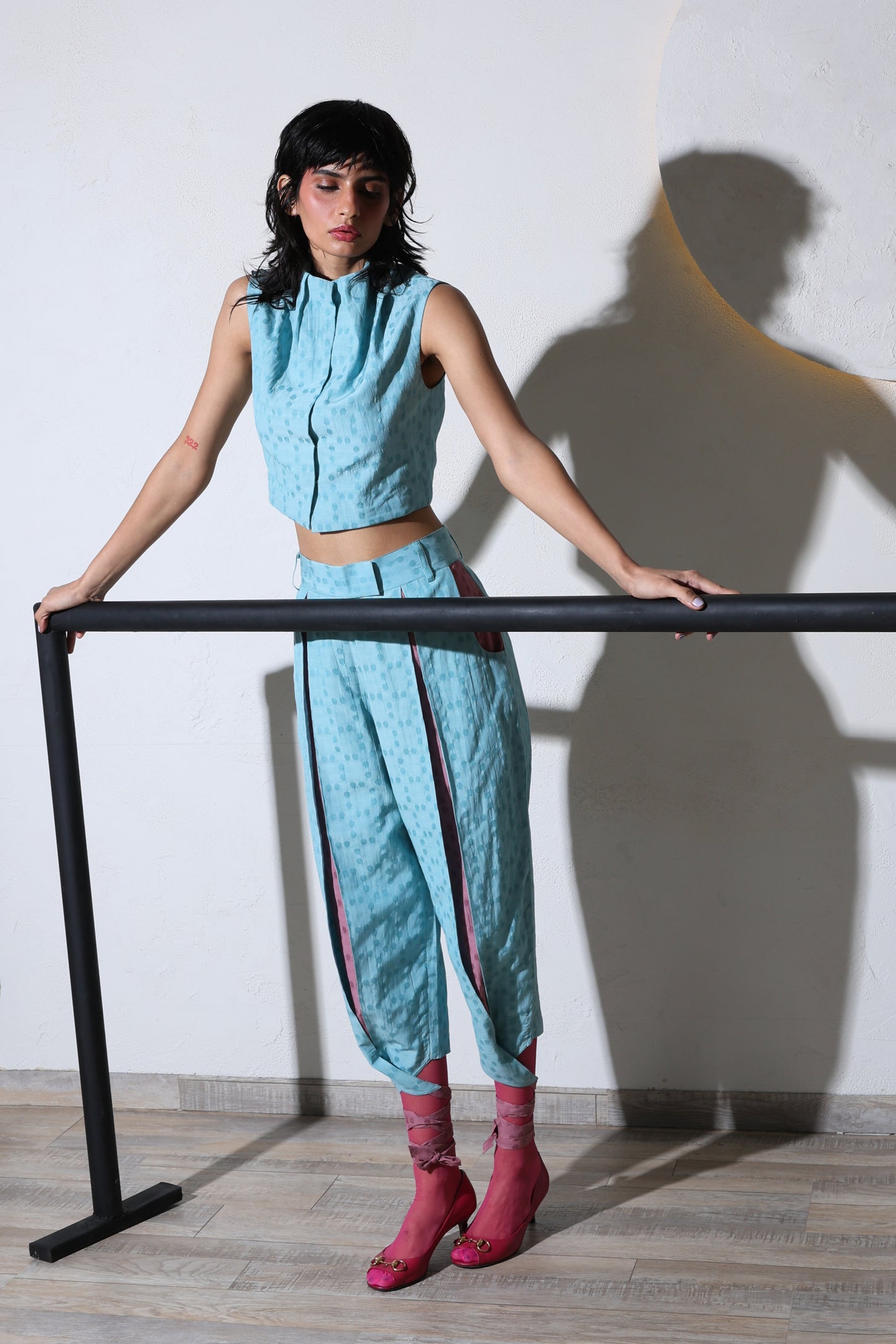 Meguro Crop Top & Double Panel Pants Set